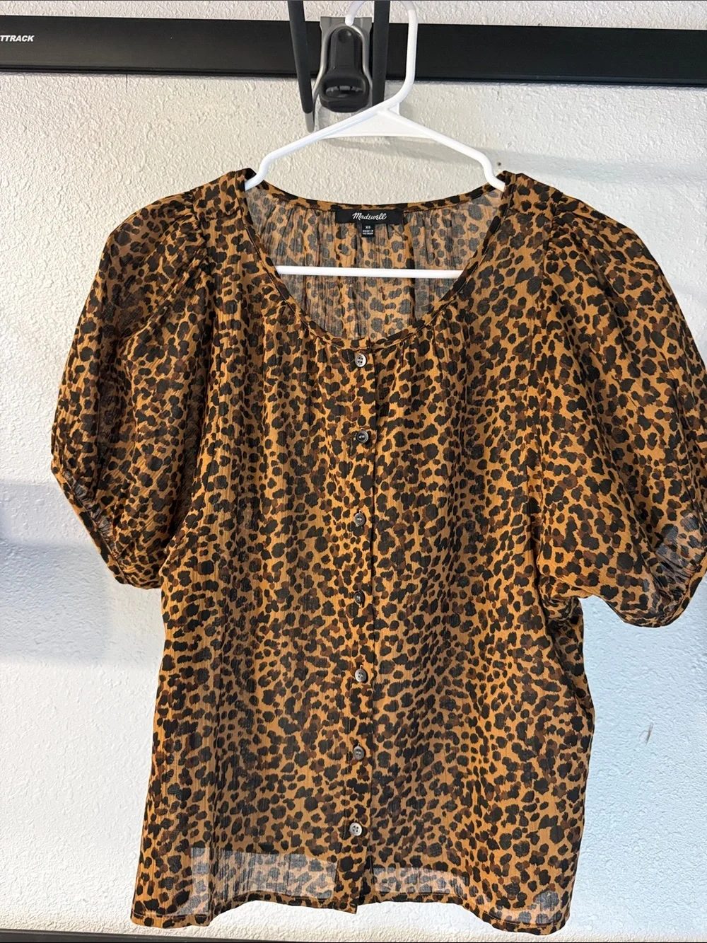 Madewell Brown & Black Leopard Puff Sleeve Button-Up Blouse